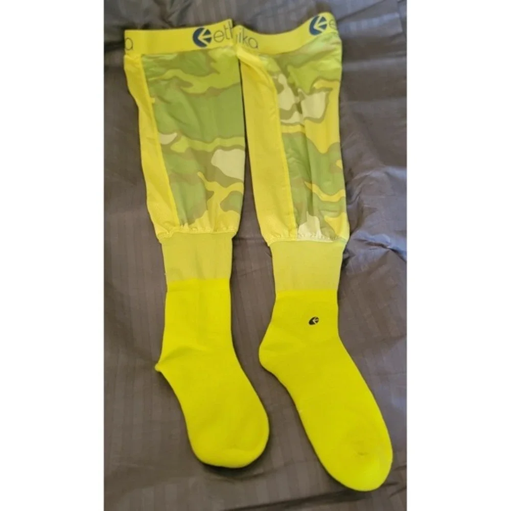 Ethika Mens Compression Leg Sleeves and‎ Socks Set Neon Yellow Green Camo Large
